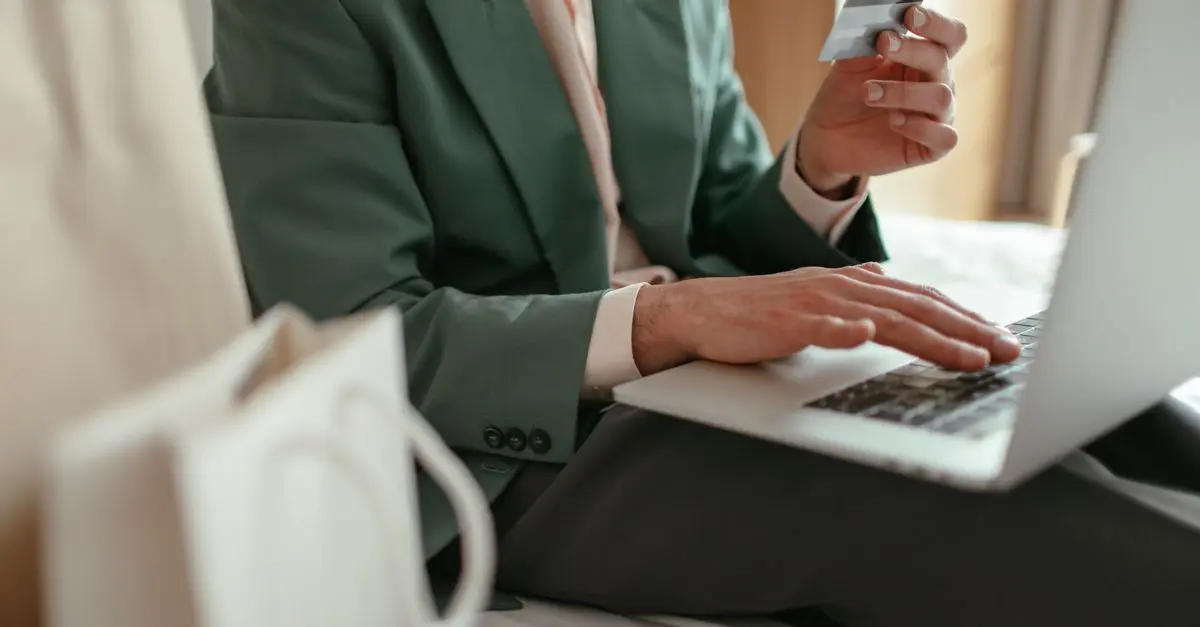 Les meilleures stratégies pour dénicher des bons plans en ligne